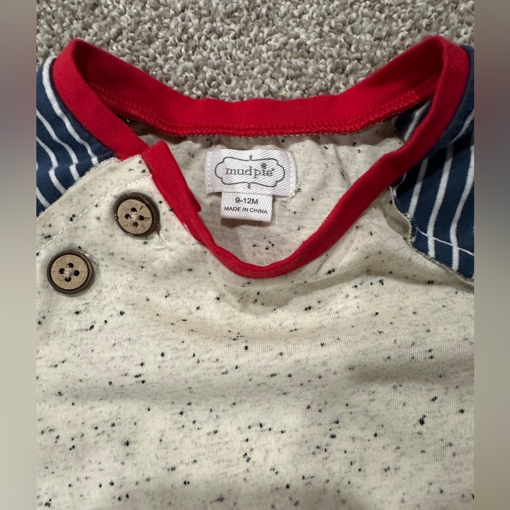 Mud Pie Fire Truck Raglan One Piece Onesie Romper 9-12 Months Baby Boy - Picture 2 of 2